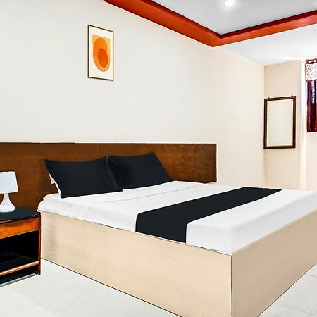Hotel O Royal Lodge Koregaon Exterior photo
